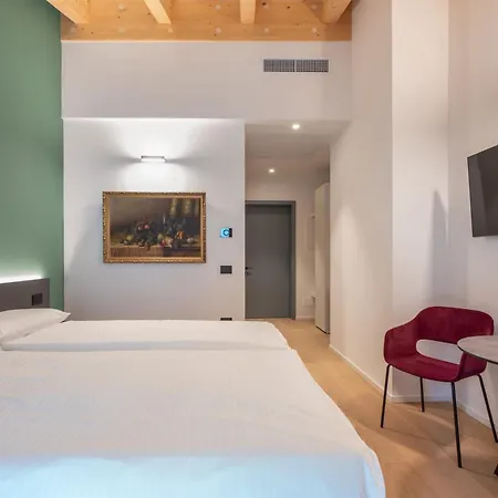 Restel De Fer Hotel
