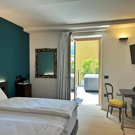 Restel De Fer Hotel